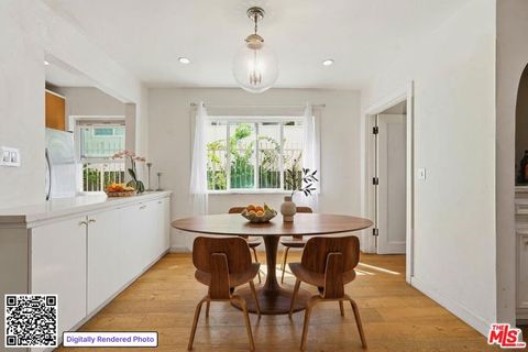 Photo of 625 N Flores Street #104, West Hollywood, CA 90048 (MLS # 26673415)