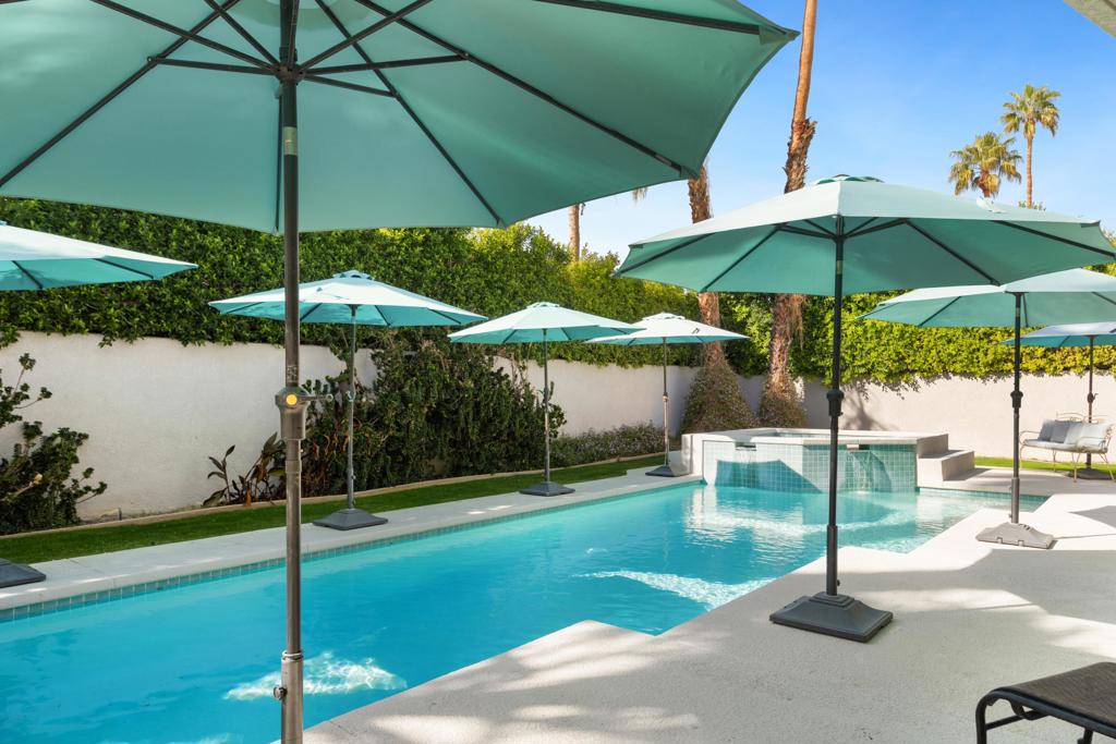 Mission Pointe - Residential