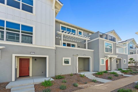 Photo of 122 Skyline Vista Way, Watsonville, CA 95076 (MLS # ML82054098)