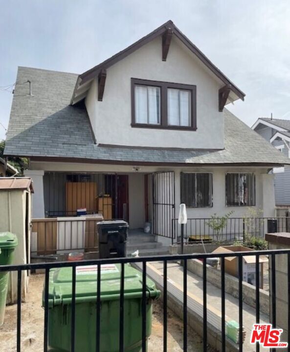 524 N Cummings Street