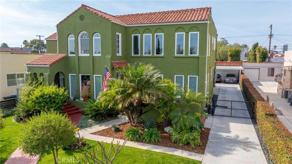 1245 S Hudson Avenue, Los Angeles CA 90019