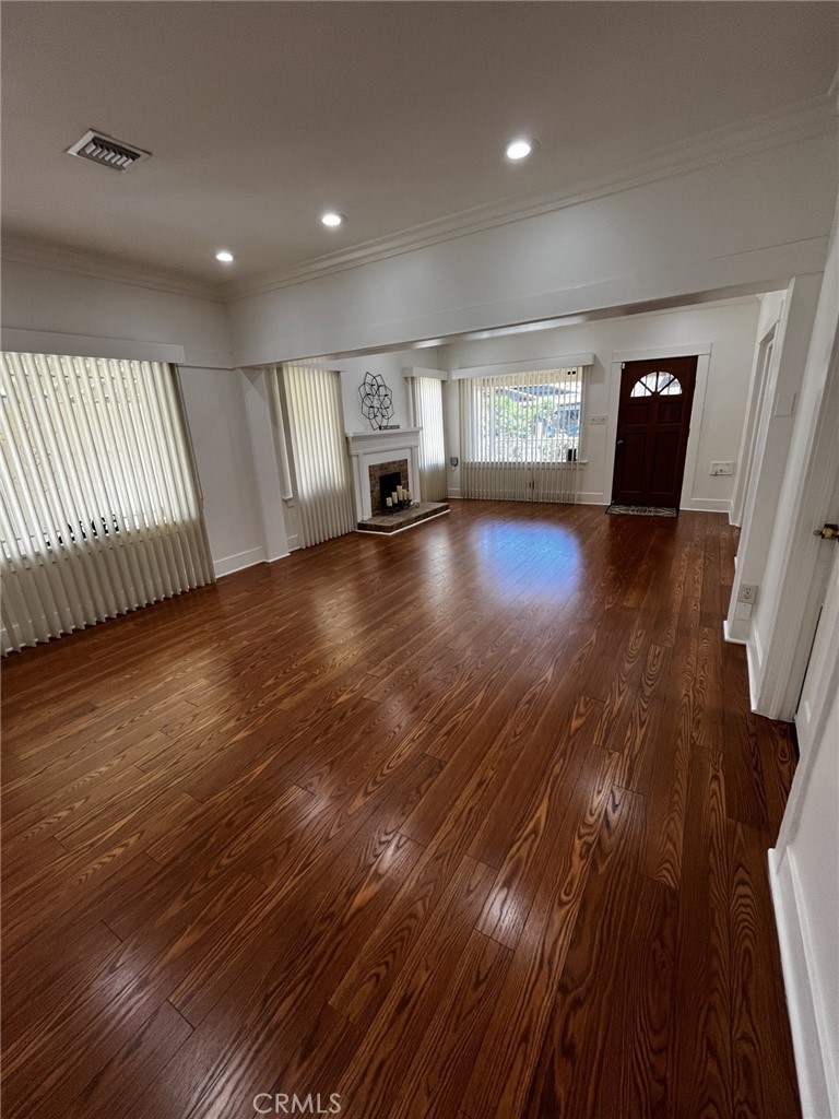 1449 -1451 W 45th Street