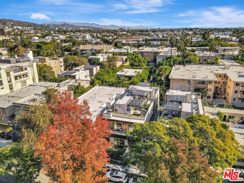 Tiny photo for 656 Huntley Drive #102, West Hollywood, CA 90069 (MLS # 25622481)