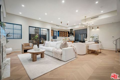 Tiny photo for 656 Huntley Drive #102, West Hollywood, CA 90069 (MLS # 25622481)