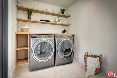 Tiny photo for 656 Huntley Drive #102, West Hollywood, CA 90069 (MLS # 25622481)