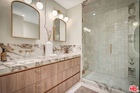 Tiny photo for 656 Huntley Drive #102, West Hollywood, CA 90069 (MLS # 25622481)