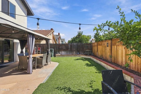 Tiny photo for 9998 Jamestown Street, Ventura, CA 93004 (MLS # V1-38899)