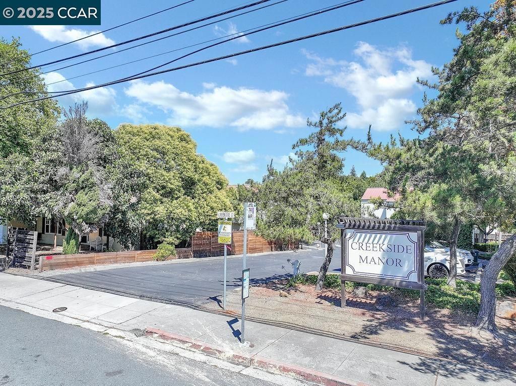 Photo of 130 Creekside Court, El Sobrante, CA 94803 (MLS # ML82025599)