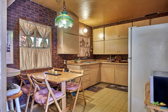 Warm Sands - Residential