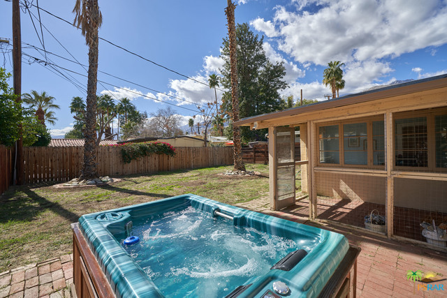 Warm Sands - Residential