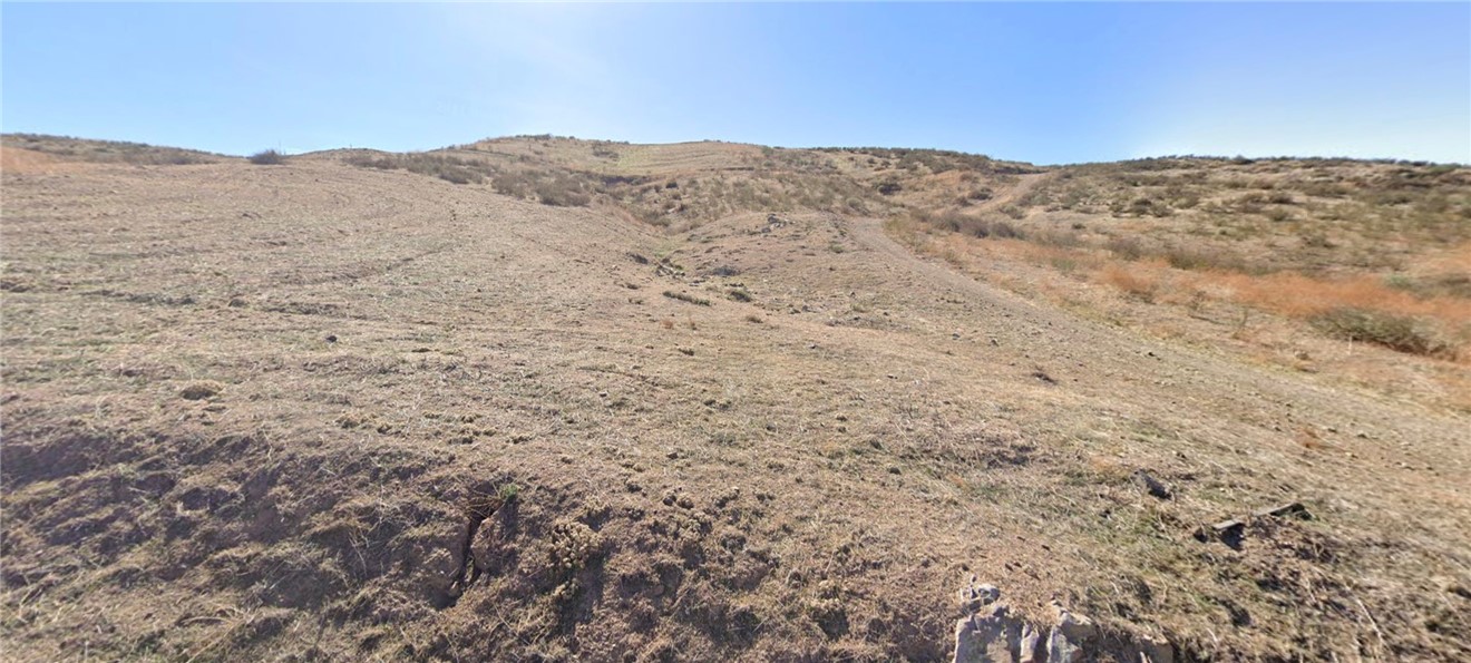 Discover the perfect opportunity to build your dream home or develop income-generating investment properties on this spacious and ideally located lot. Nestled in a desirable area, this property offers close proximity to lake access, making it an ideal location for outdoor enthusiasts and those who appreciate nature.
Conveniently located near Costco, top-rated schools, and a variety of shopping centers, this lot provides both comfort and accessibility for future homeowners or tenants. Whether you're a homeowner envisioning a forever residence or an investor seeking a promising project, this parcel presents endless potential.
Don’t miss out on this exceptional opportunity to create something truly special in a rapidly growing and sought-after community.