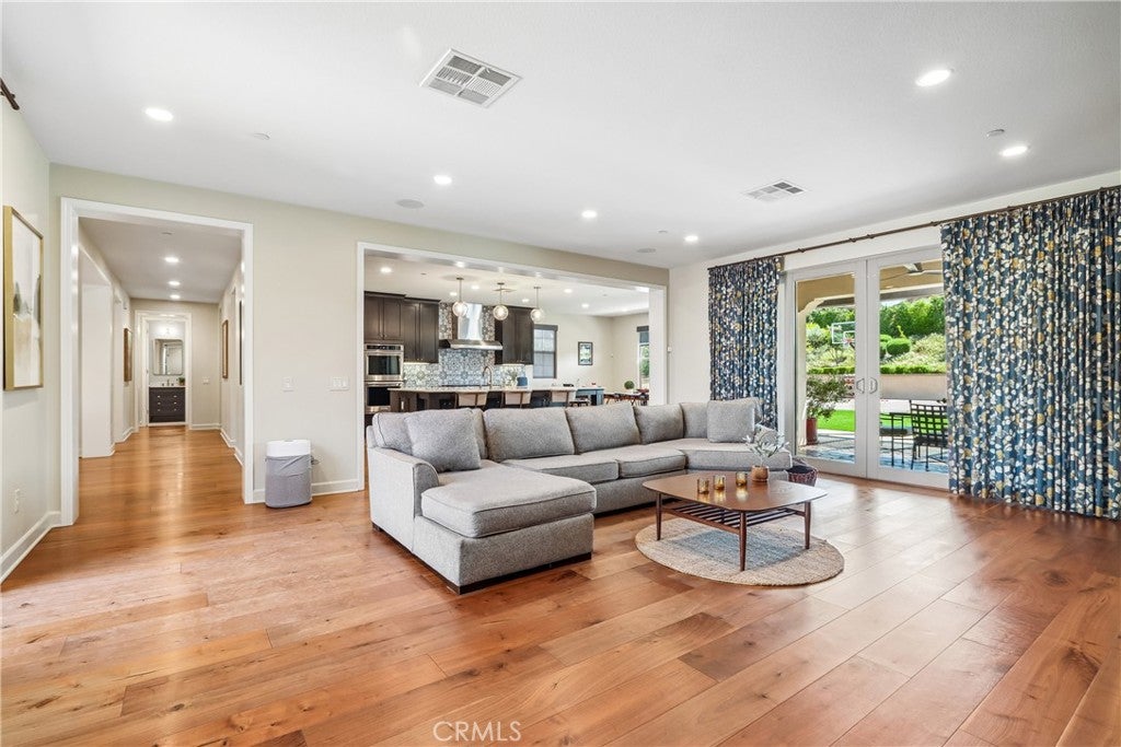 250 Clementine Court