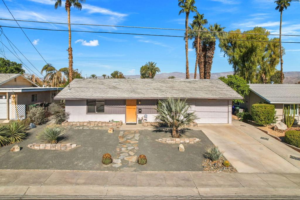 Palm Desert Country - Residential Lease