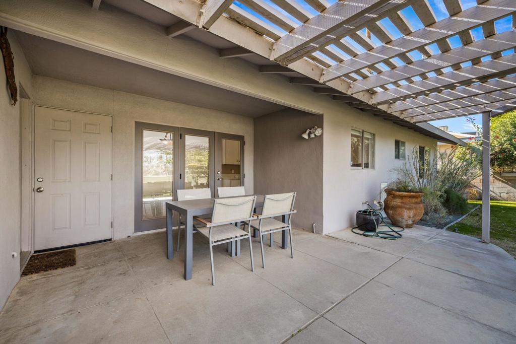 Palm Desert Country - Residential Lease