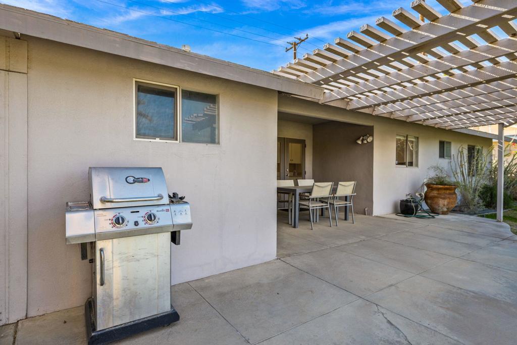 Palm Desert Country - Residential Lease