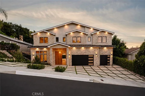 MLS: SR26167638