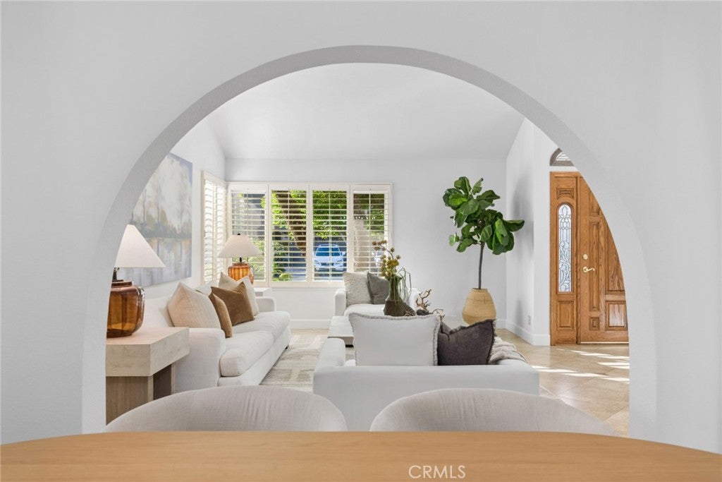 28162 Palmada, Mission Viejo CA 92692 - Photo 6