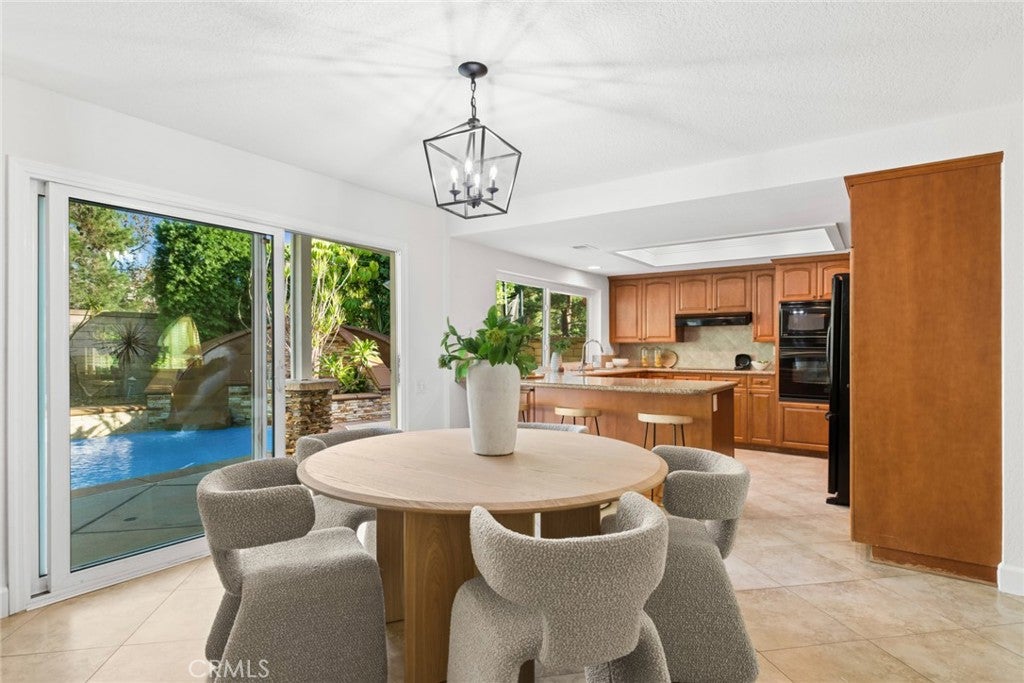 28162 Palmada, Mission Viejo CA 92692 - Photo 16