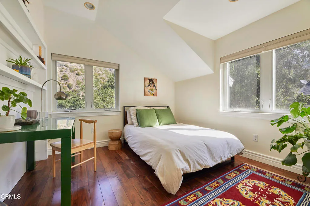 Ojai, California 93023, United States, 6 Bedrooms Bedrooms, ,5 BathroomsBathrooms,Residential,Active,204160