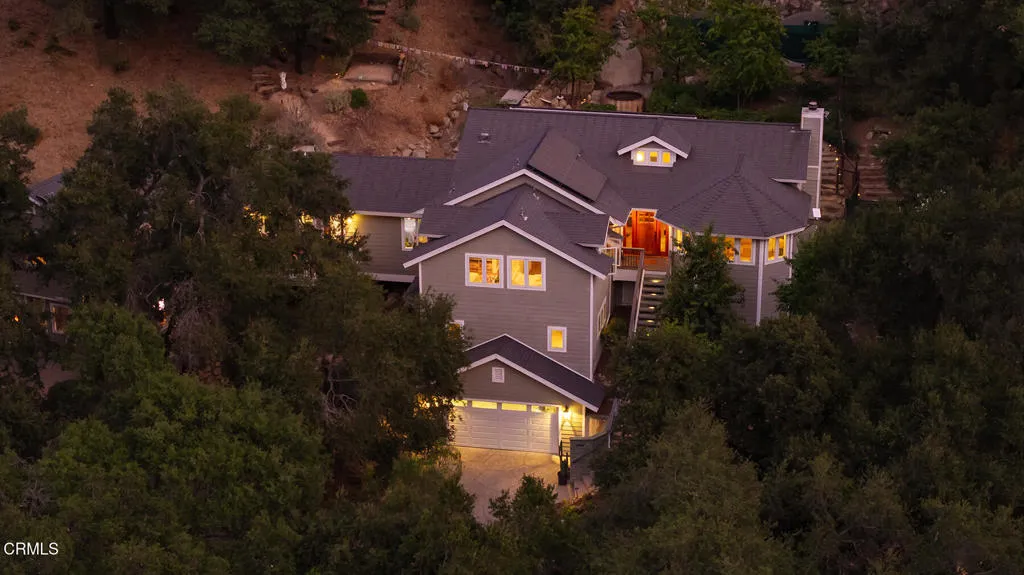 Ojai, California 93023, United States, 6 Bedrooms Bedrooms, ,5 BathroomsBathrooms,Residential,Active,204160
