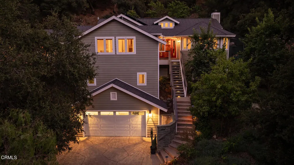 Ojai, California 93023, United States, 6 Bedrooms Bedrooms, ,5 BathroomsBathrooms,Residential,Active,204160