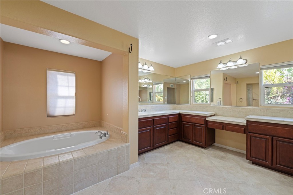 Horsethief Canyon - Residential