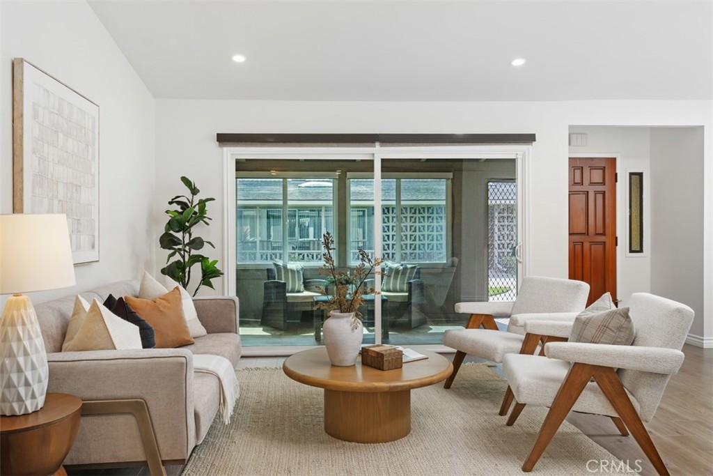 13451 Danbury Lane M6-133D