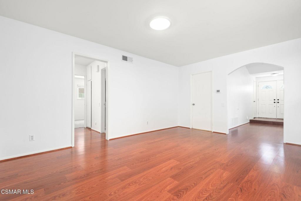 Westoaks-126 - 1000352 - Residential