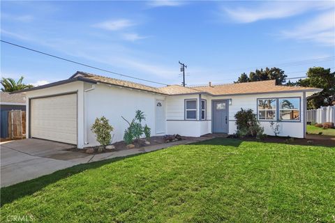 Tiny photo for 2293 Lupin St, Simi Valley, CA 93065 (MLS # SR26049932)