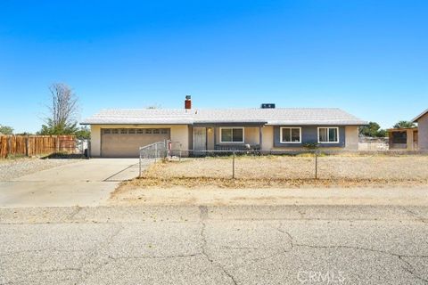 Photo of 40976 177th St E, Lancaster, CA 93535 (MLS # PW25249719)
