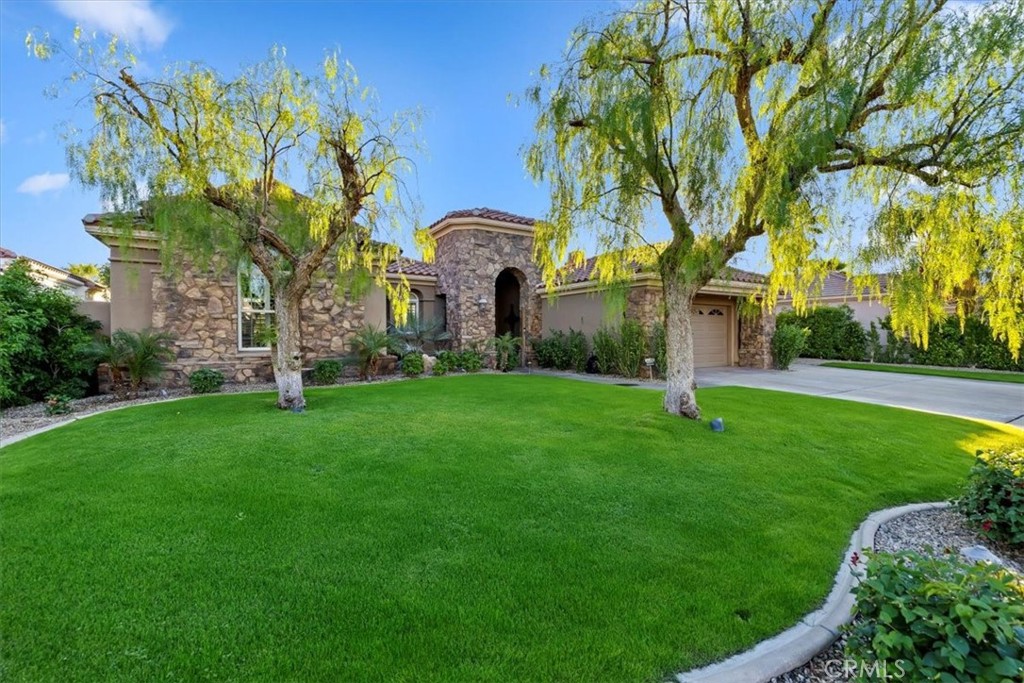 Mira Vista (32145) - Residential