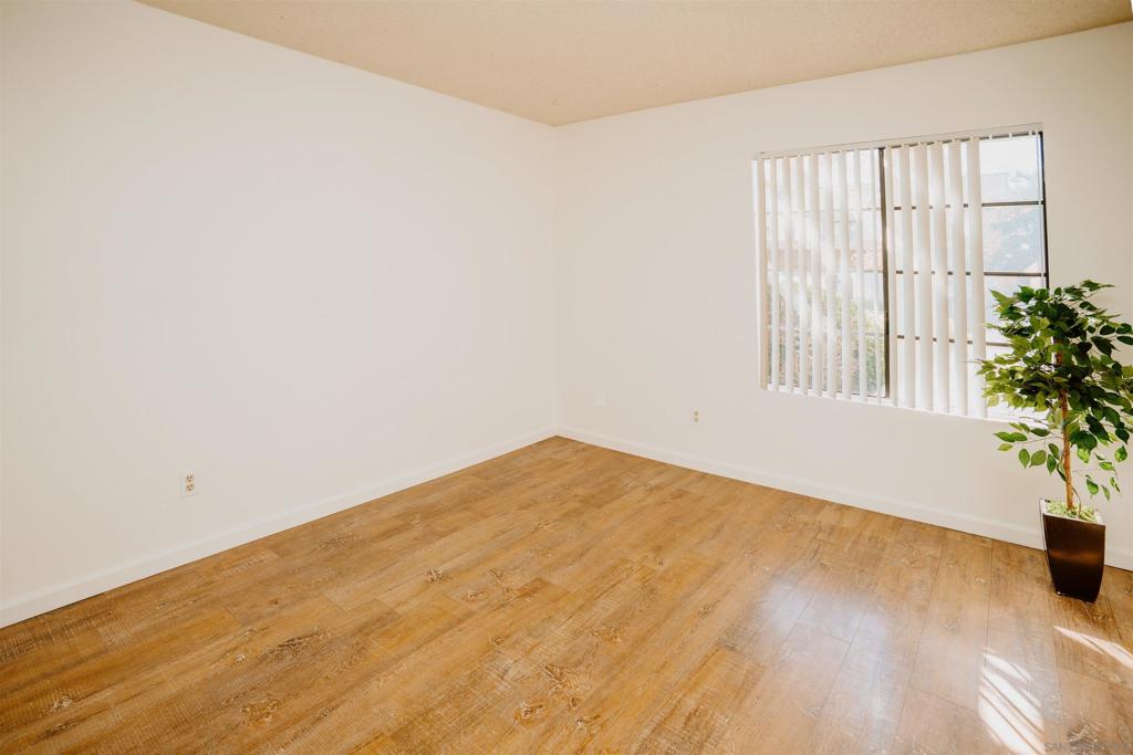 Mira Mesa - Residential