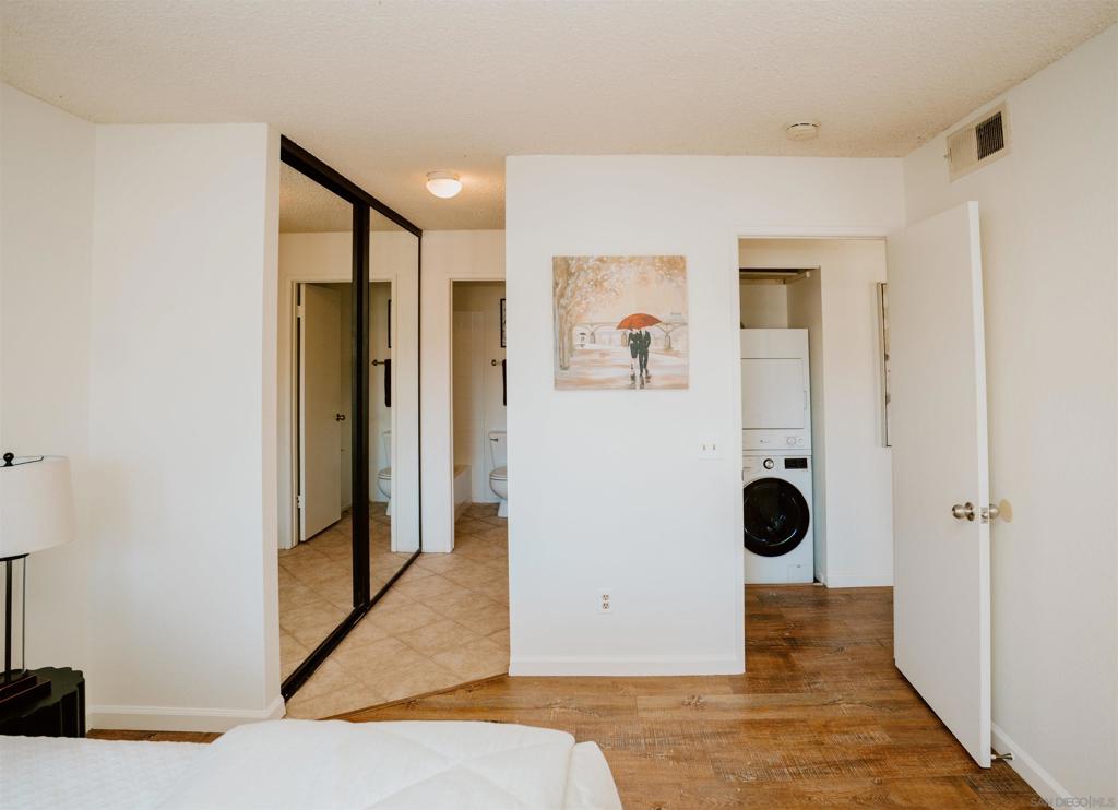 Mira Mesa - Residential