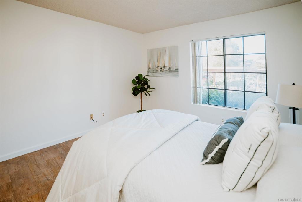 Mira Mesa - Residential
