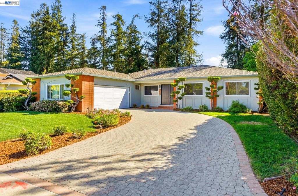 Photo of 2645 Swanson Way Way, Mountain View, CA 94040 (MLS # 41128566)