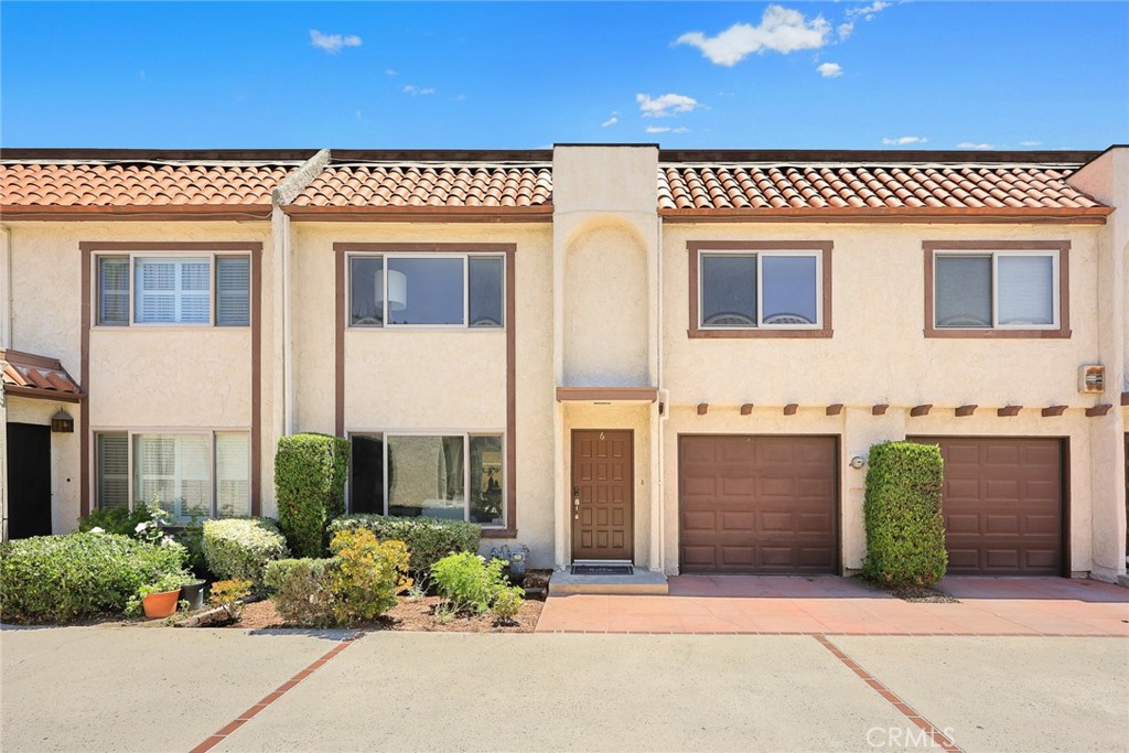 Welcome to this turn-key home, perfectly situated in the heart of Arcadia! This bright and well-maintained 3-bedroom, 2.5-bathroom home featuring an open floor plan with abundant natural light. The updated kitchen includes quartz countertops, stainless steel appliances, and generous cabinetry. Upstairs are three private bedrooms, including a spacious primary suite with three closets and an en-suite bath. Additional features include in-unit laundry, an attached one-car garage, an assigned carport, and a private, low-maintenance backyard. Located in the award-winning Arcadia Unified School District. Walking distance to 99 Ranch Market, dining, and daily conveniences. Easy access to H Mart, Arcadia Mall, Santa Anita Park, and the 210 Freeway. A rare opportunity to own a stylish, turn-key home in a prime Arcadia location. Do not miss it!!!