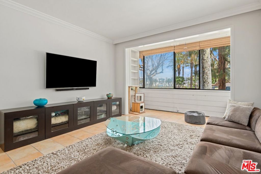 310 Tahiti Way 103, Marina Del Rey CA 90292