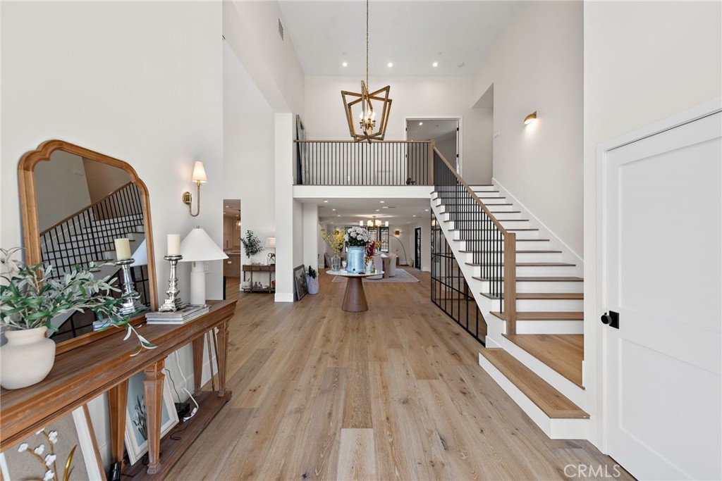 1963 Port Edward Place