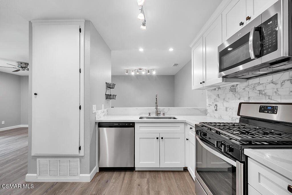 2718 Wendy Place