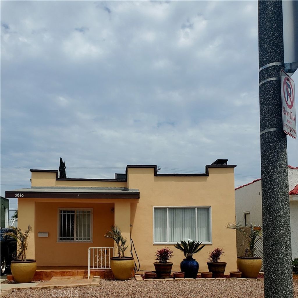 Photo of 5846 Madden Avenue, Los Angeles, CA 90043 (MLS # PW25123247)