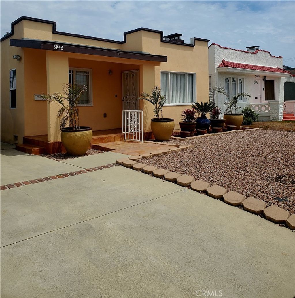 Photo of 5846 Madden Avenue, Los Angeles, CA 90043 (MLS # PW25123247)