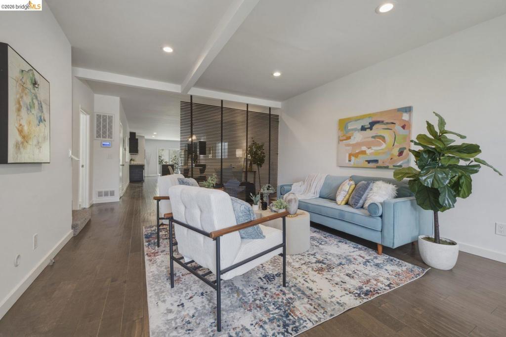 2523 Martin Luther King Jr Way, Oakland CA 94612