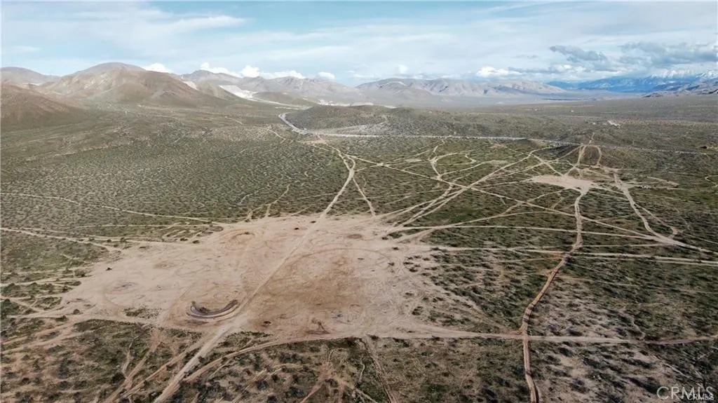 Apple Valley, California 92307, United States, ,Land,Active,235860