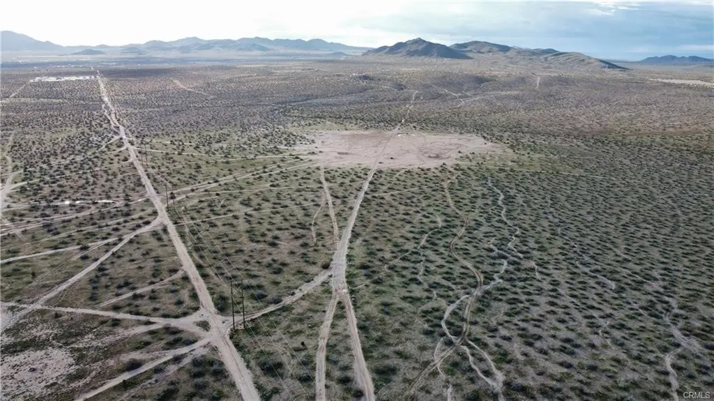 Apple Valley, California 92307, United States, ,Land,Active,235860