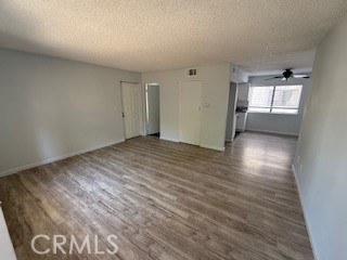 2208 N N Broadway 33