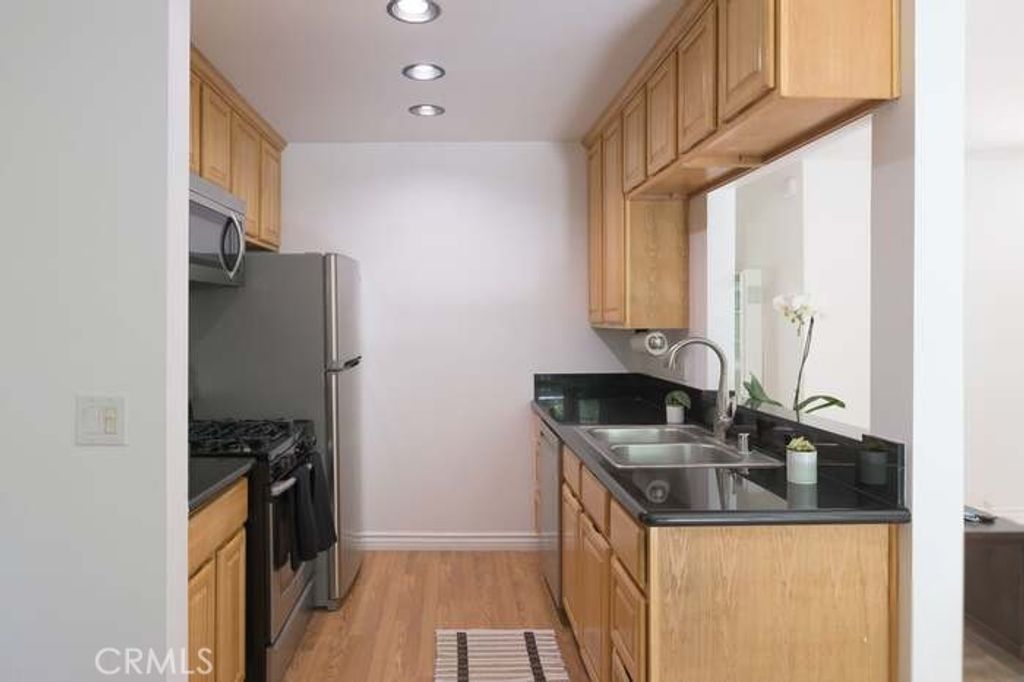 Photo of 4812 Hollow Corner Rd, Culver City, CA 90230 (MLS # SR25265132)