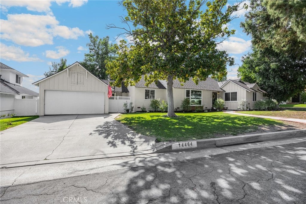 14464 Eastridge