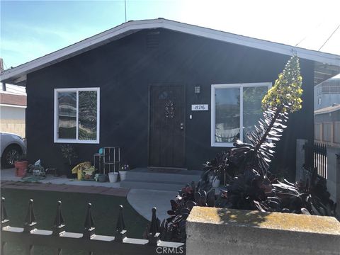 15718 Larch Avenue Lawndale CA 90260