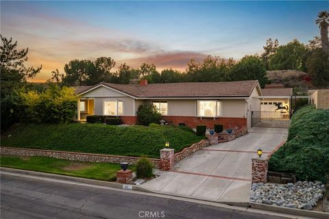 251 Summit Road La Verne CA 91750
