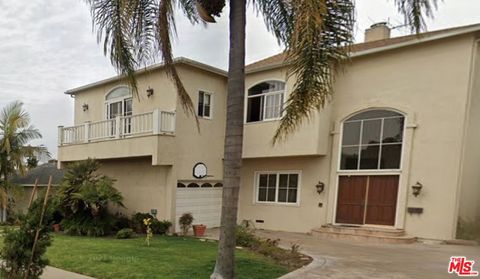 Photo of 5867 W 75th Street, Los Angeles, CA 90045 (MLS # 26660285)